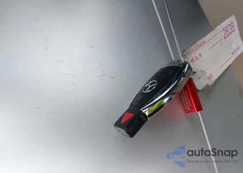 2019 Mercedes-Benz Slc 300 из США, поврежденный, VIN WDDPK3JA8KF157556